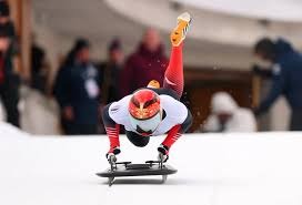 场上场下三人染红 皇马主场负于塞尔塔