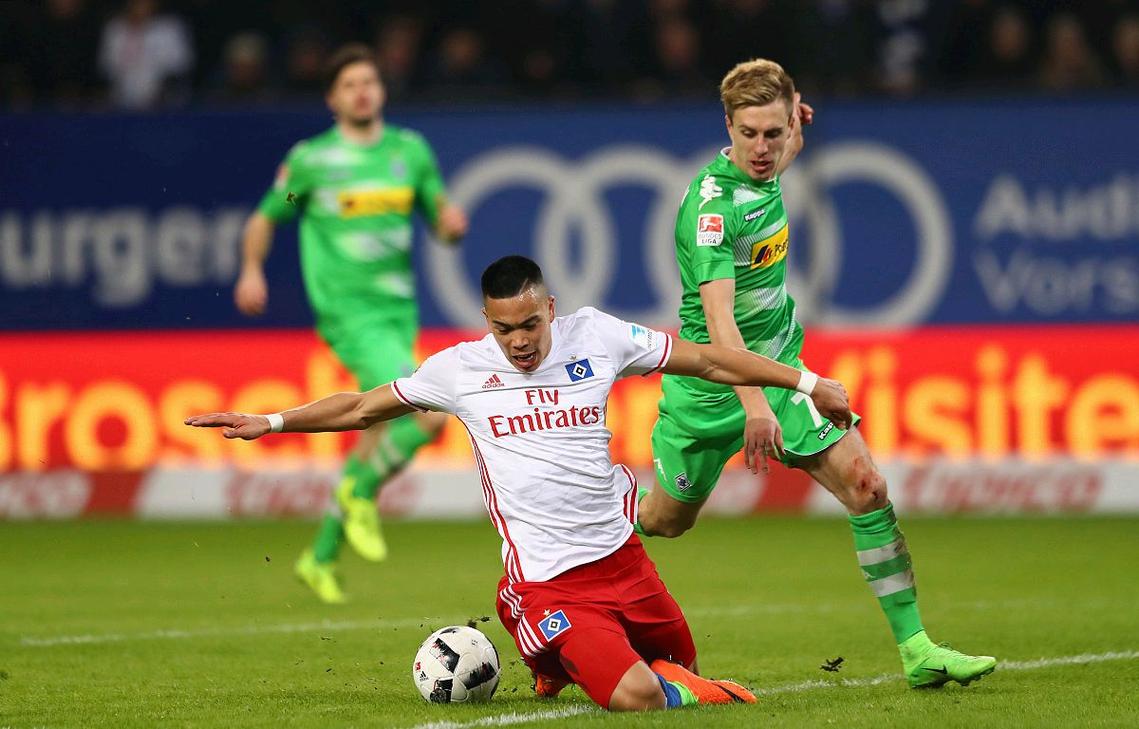 但他依然凭 但他依然凭